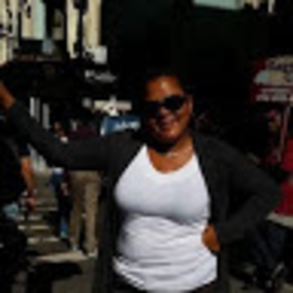 Meet your Posher, Denise